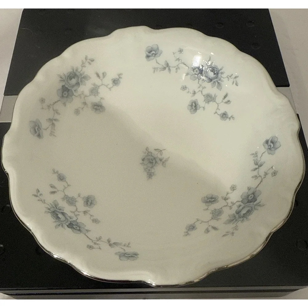 Johann Haviland‎ Blue Garland Flowers Scalloped Rim White Fruit / Dessert Bowl